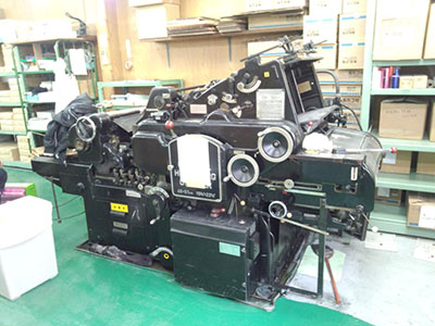 トムソン加工機